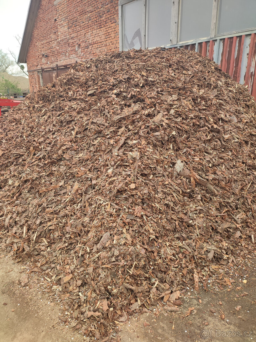 Mulčovací kůra - 3
