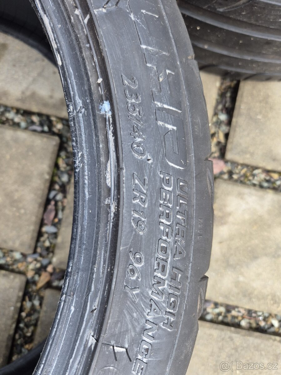 19" pneumatiky Kormoran 235/40 R19 - 3