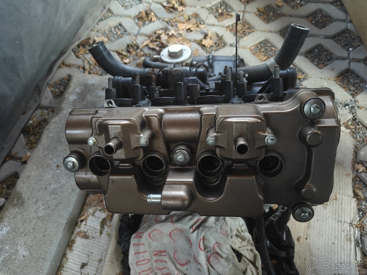 Motor Honda CB650F - 3