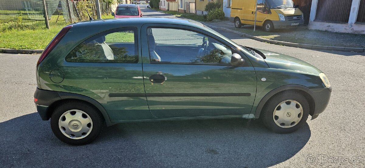 Opel Corsa - 3
