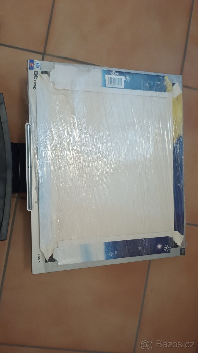 Prodám monitor 19 " - 3