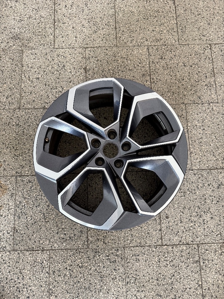 Prodám disky 2ks - 3