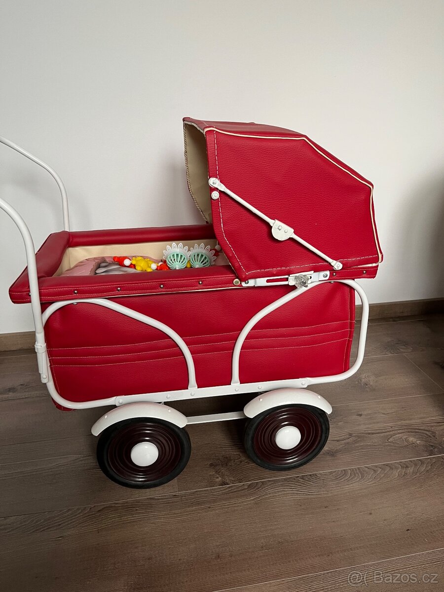 Retro kočárek pro panenky - 3