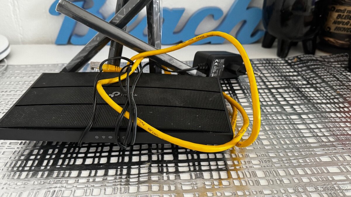 WiFi router - 3