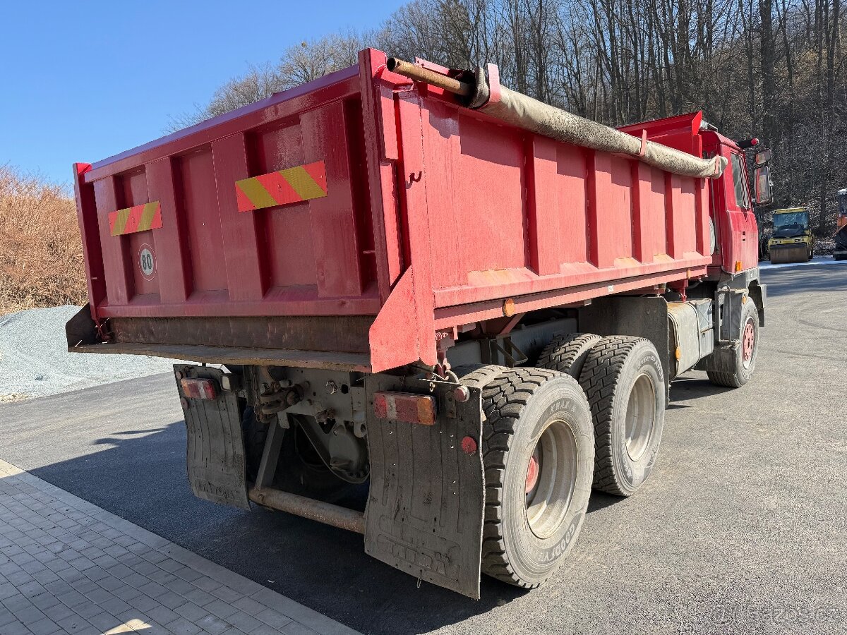 Tatra T815 sklápěč - 3