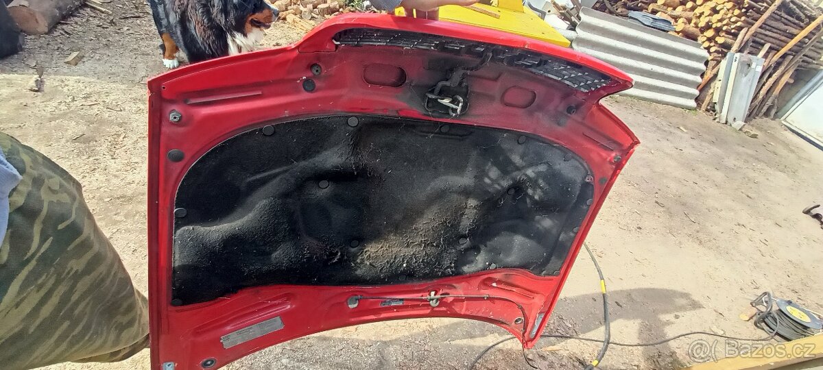 Kapota Audi A4 B5 - 3