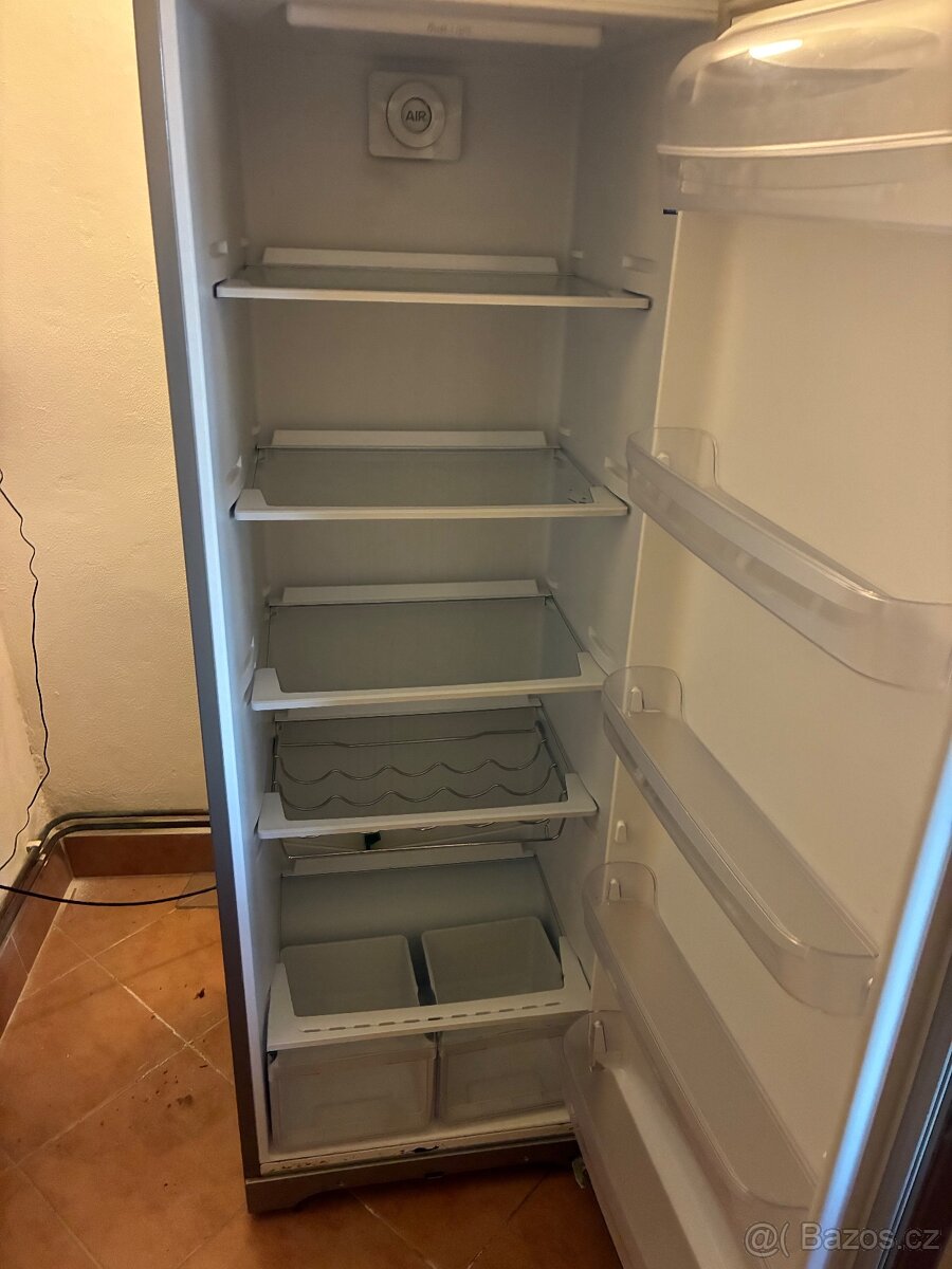 Lednice Hotpoint Ariston - 3