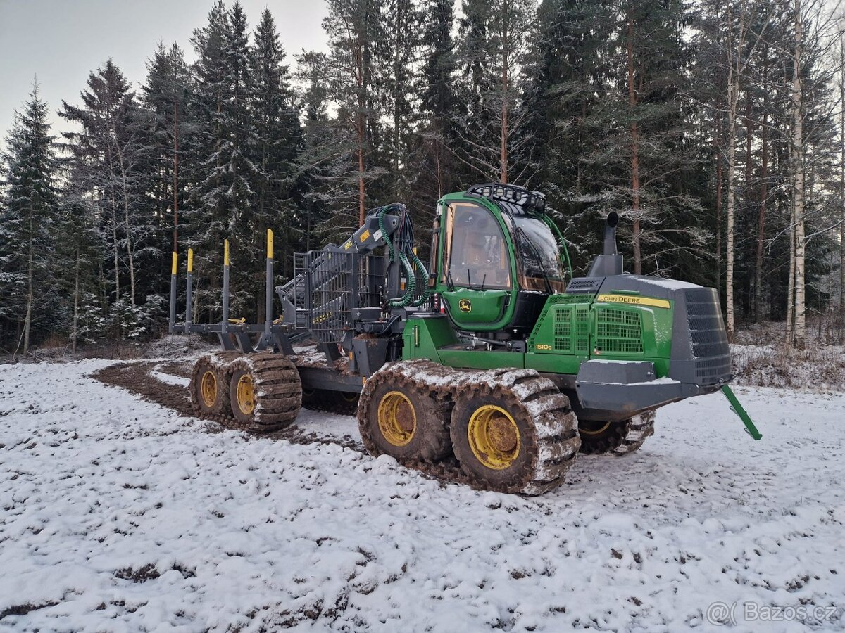 Vyvážecí souprava JOHN DEERE 1510G - 3