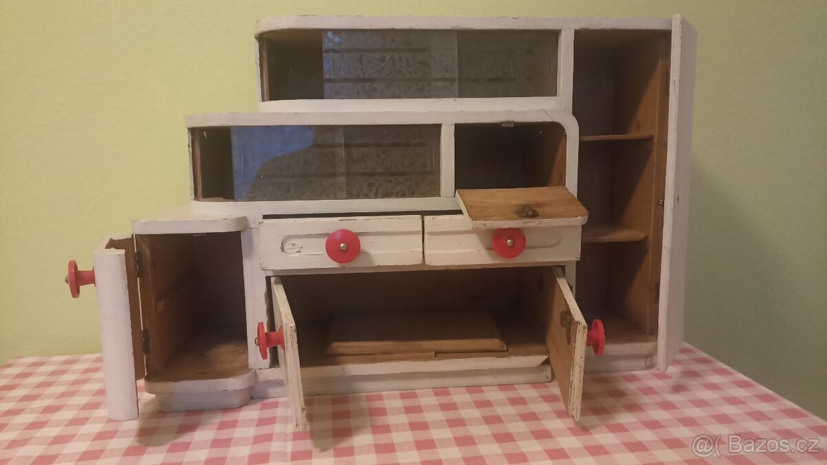 Dětský kredenc historický - 3