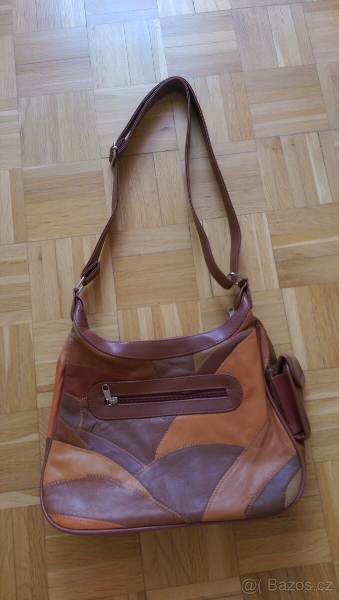 Dámská hnědá kabelka - 3
