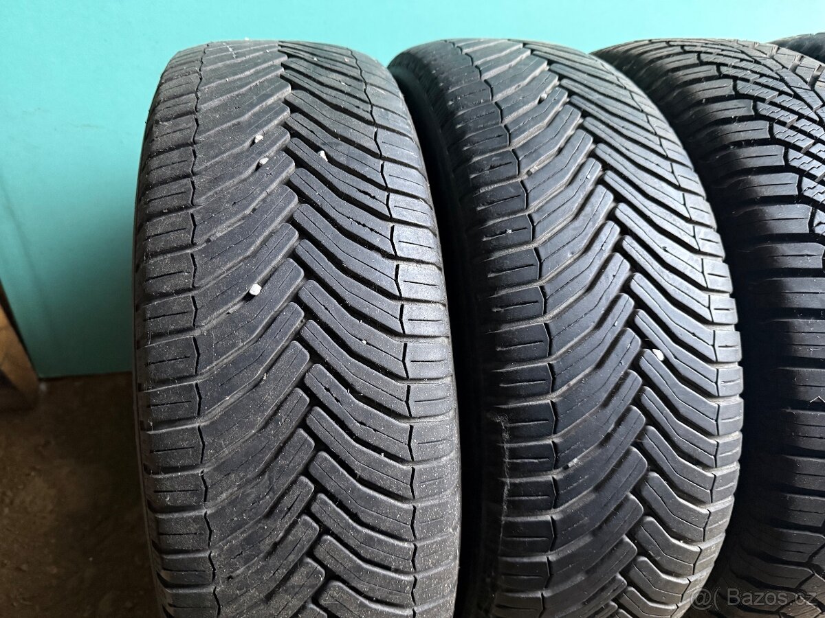 prodám zimní 195/60/15 Semperit a Michelin - 3