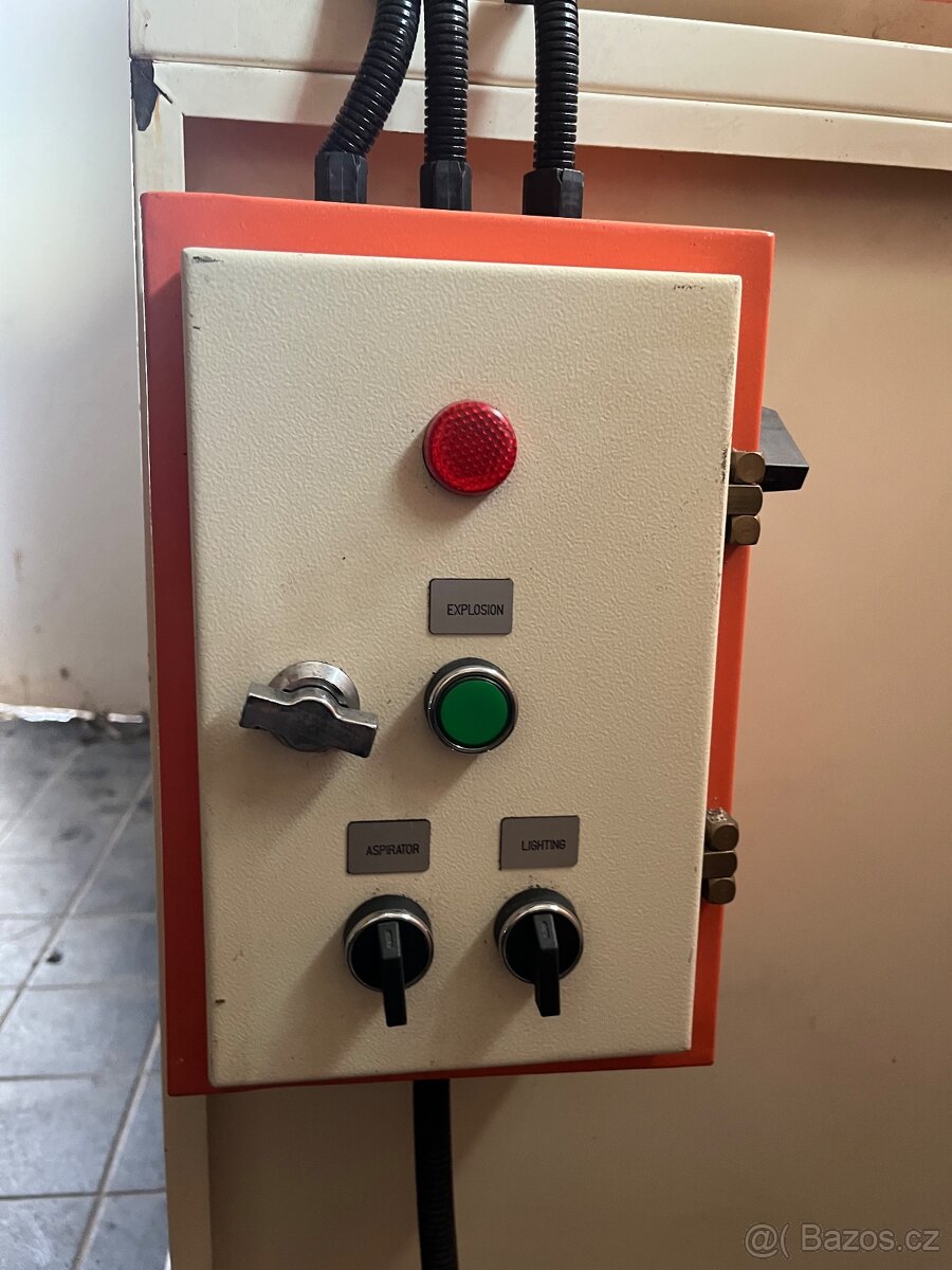 Průmyslová pec pro práškové lakování – ELECTRON (Sistem Tekn - 3