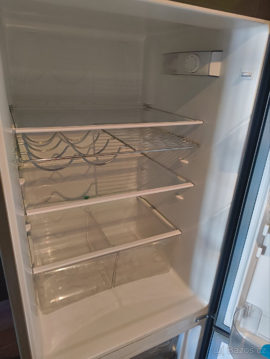 Lednička Zanussi 175 cm - 3