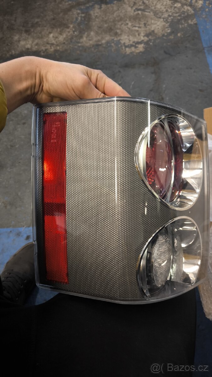 Zadní světlomet Range Rover L322 - nový - 3