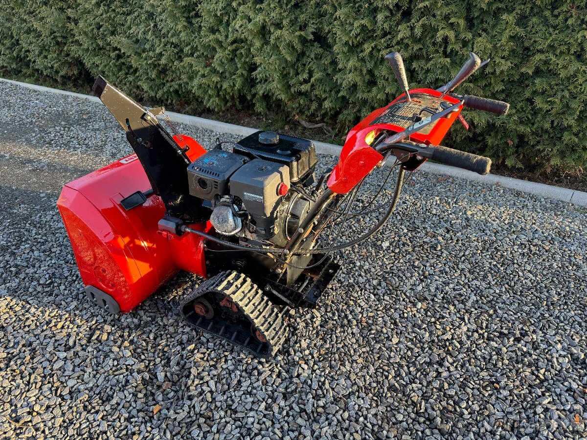 Prodám sněhovou frézu - HECHT 9930TD - 3