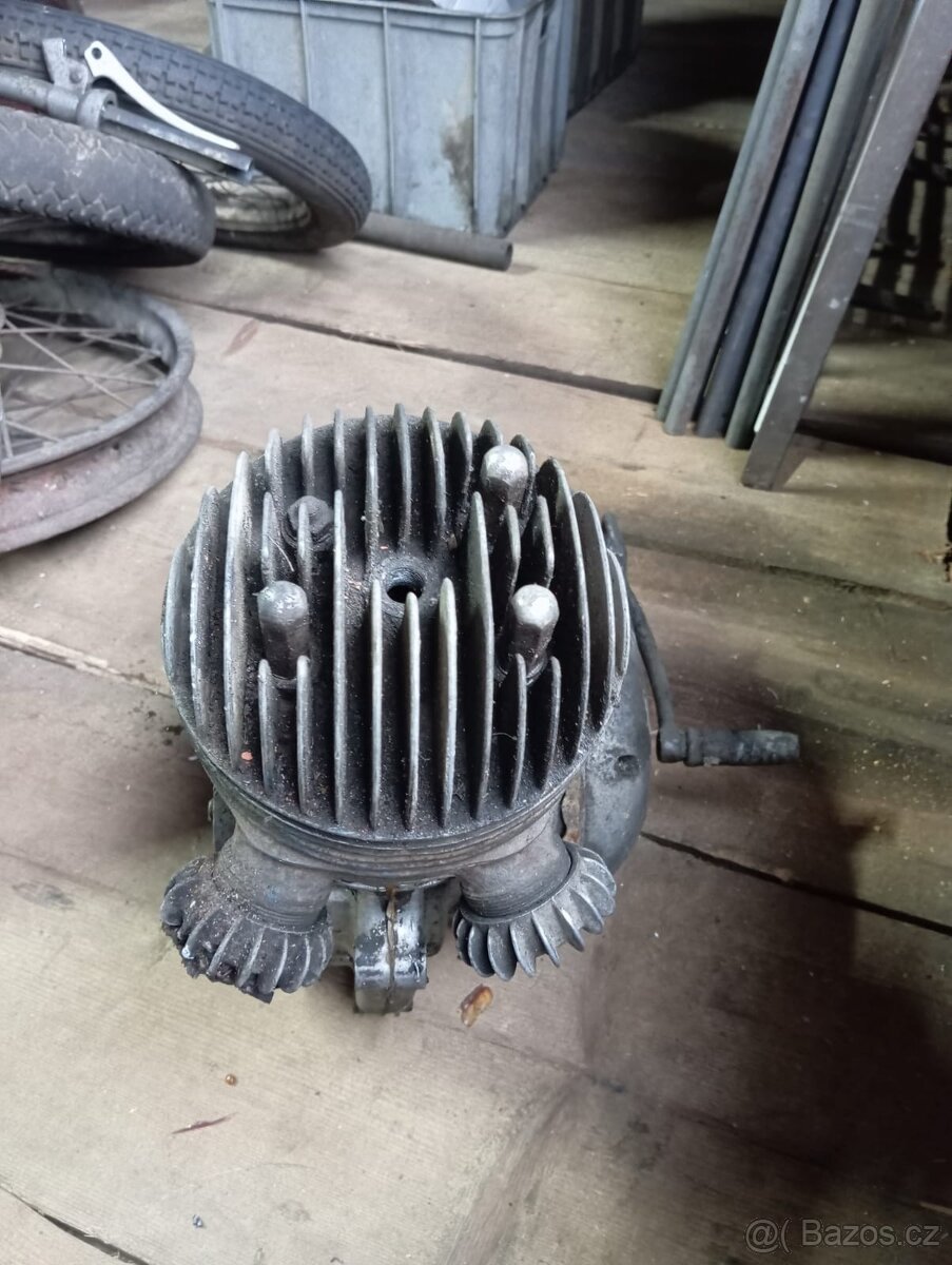 Náhradní díly - 3