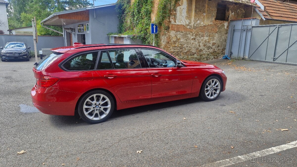 Bmw 330d sport touring - 3