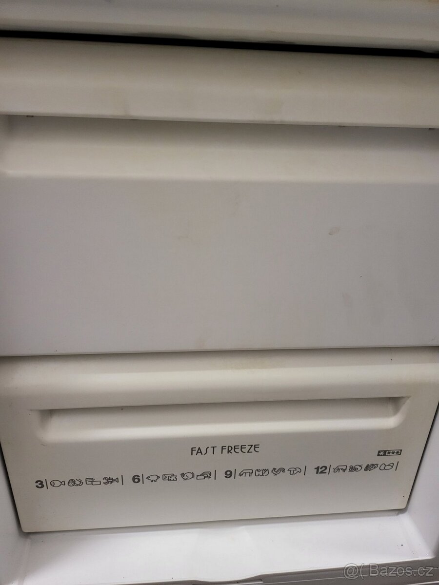 velká lednice A+ s mrazákem dole - 3