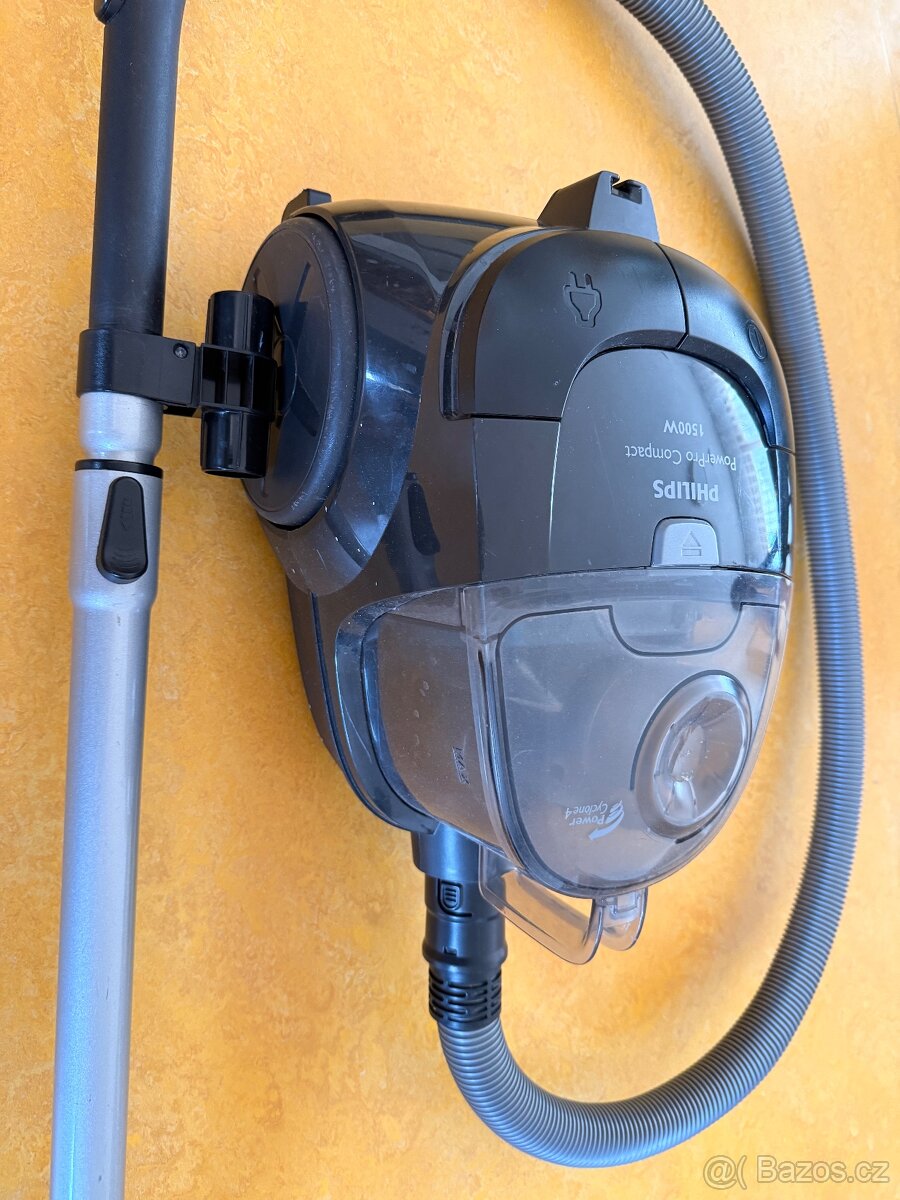Bezsáčkový vysavač Philips PowerPro Compact - 3