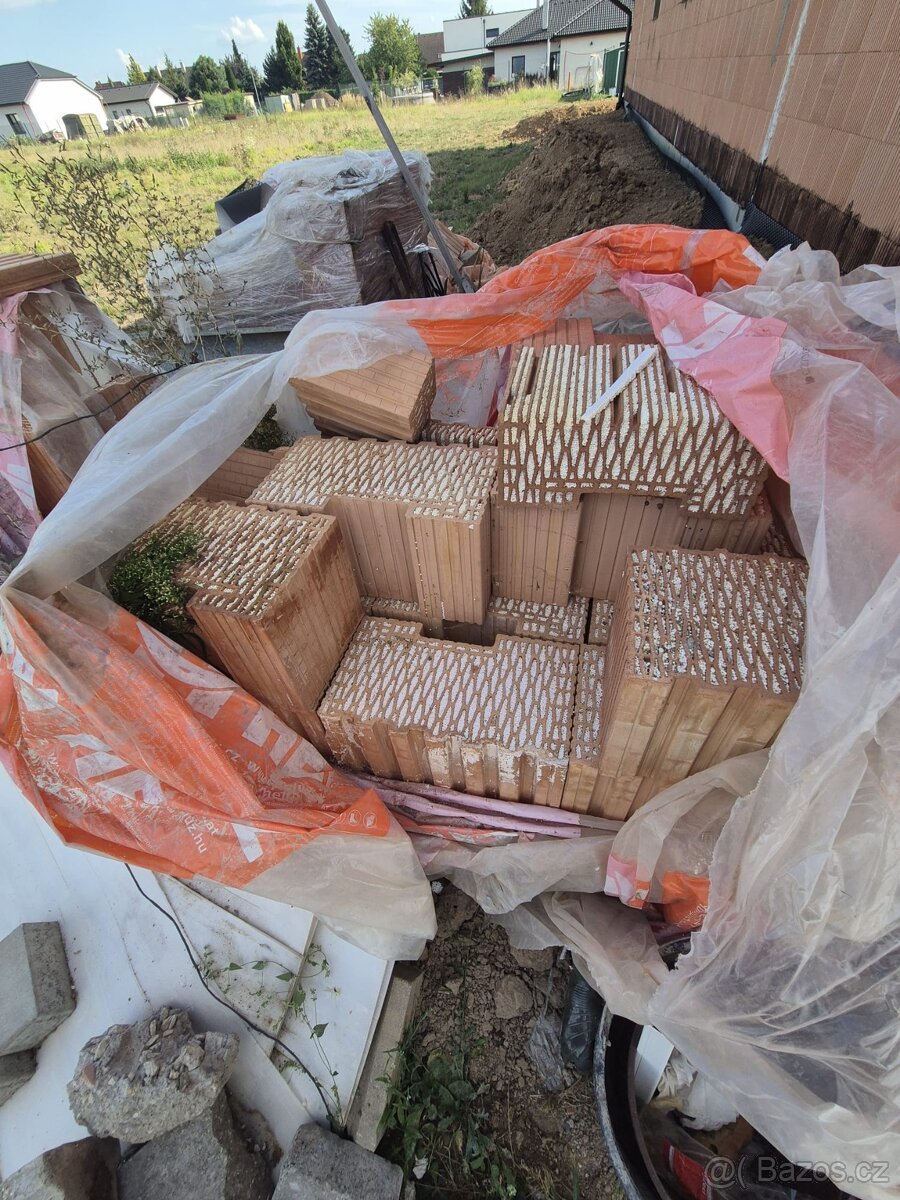 Prodej přebytků ze stavby - 3