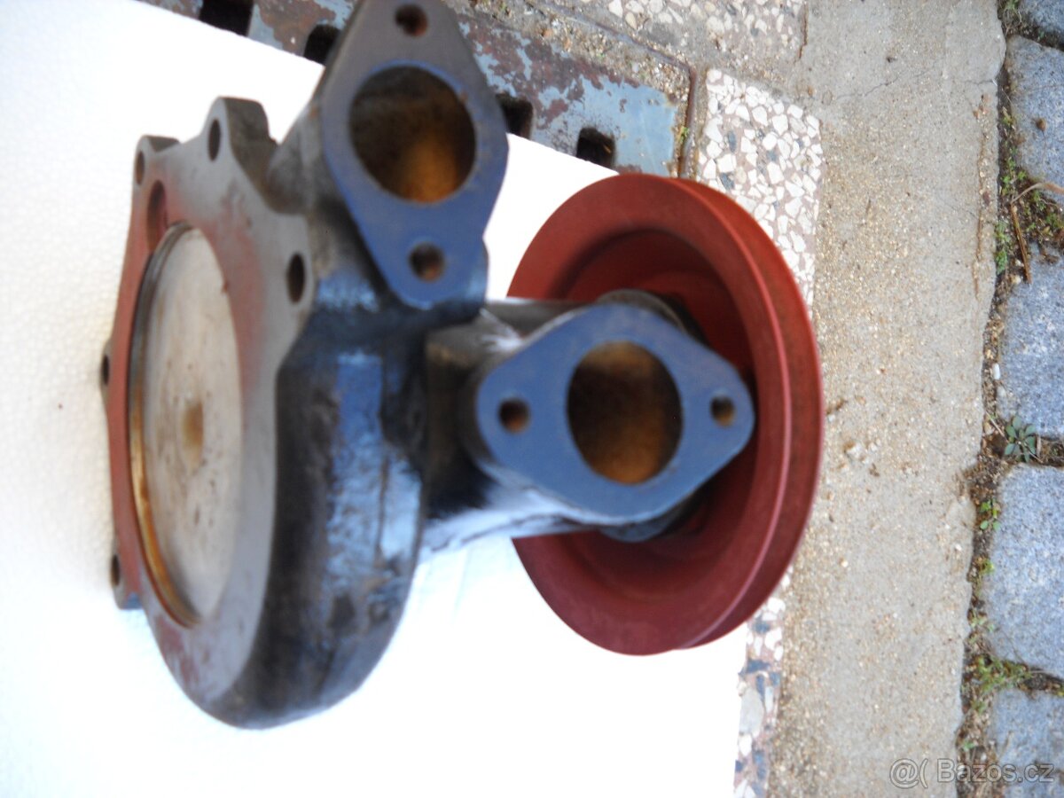 E 512-514 vodní pumpa - 3