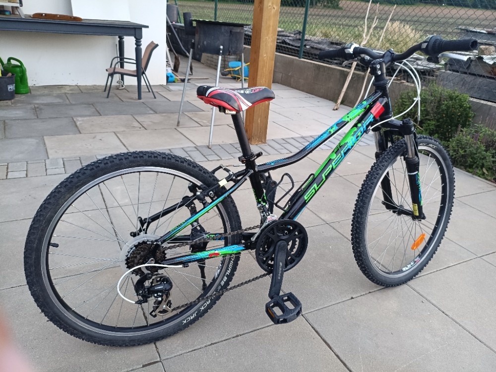 Superior Paint 24 - 3