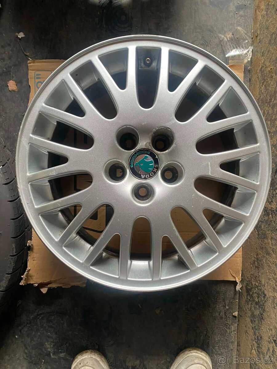 5x100 16 ET42 originální STYLE pneu nemám Rapid Roomster al - 3