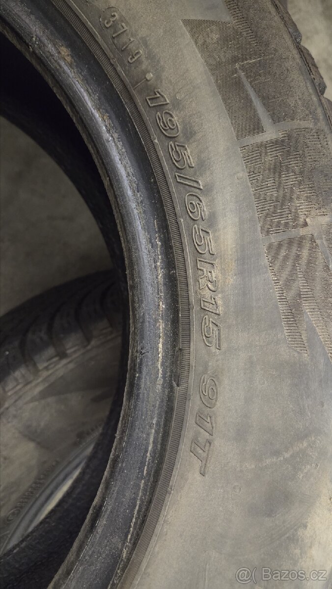 Zimní pneu 195/65 R15 - 3