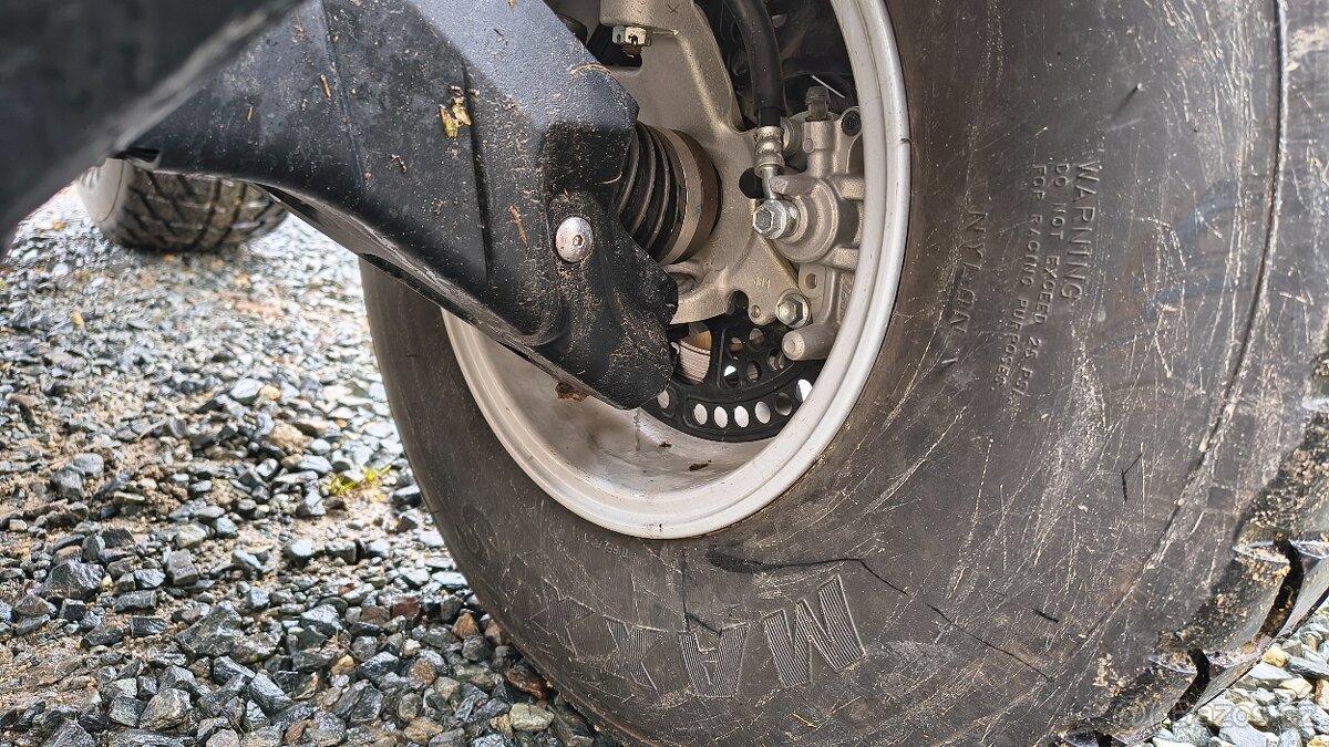 Yamaha Grizzly kola - 3