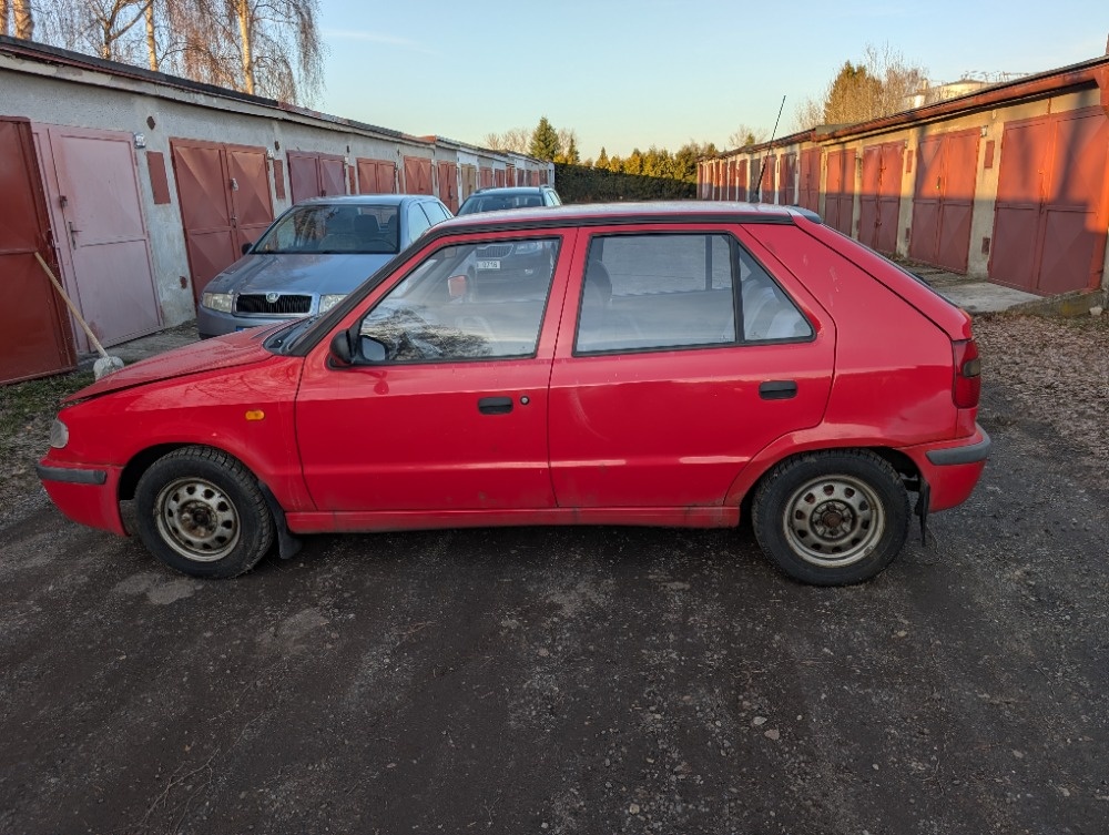 Felicia LX 1,9 D - 3