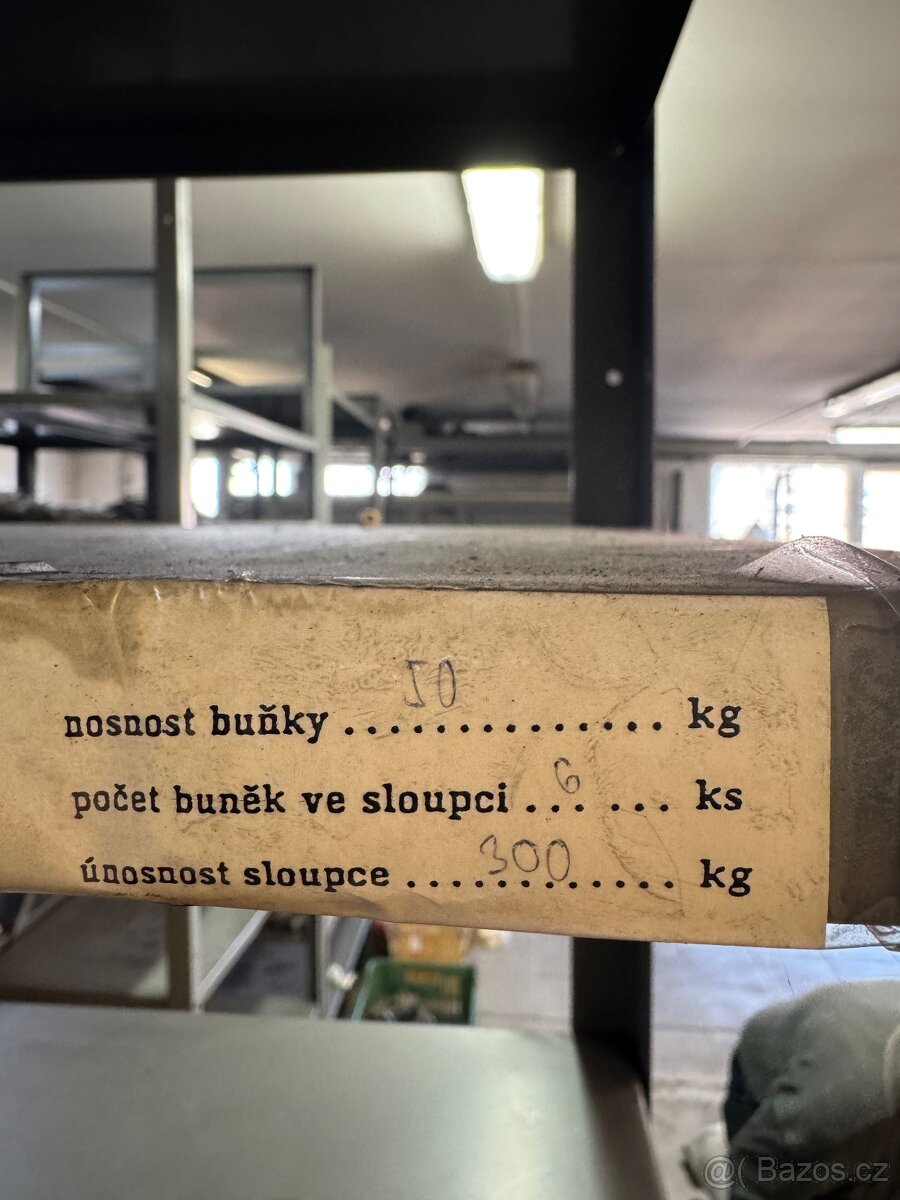 Plechový regál - 3