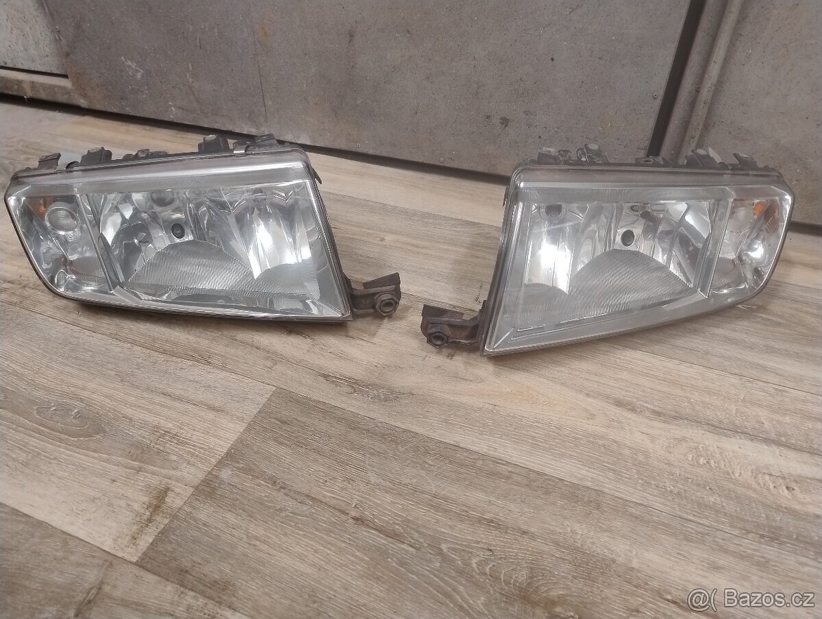 ☝️ PŘEDNÍ SVĚTLA FABIA 1 - PÁR - 3
