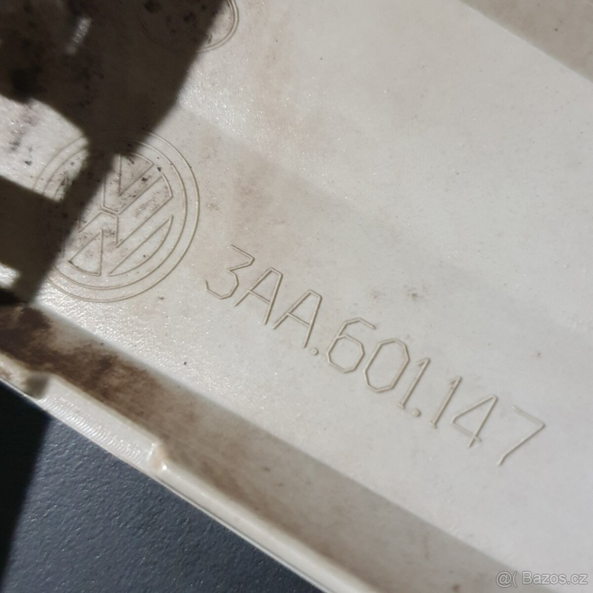 Originální poklice 16 Volkswagen č. B25 - 3