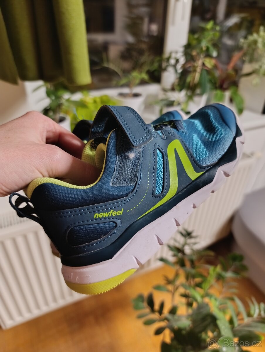 Boty z Decathlonu EU 32 - 3