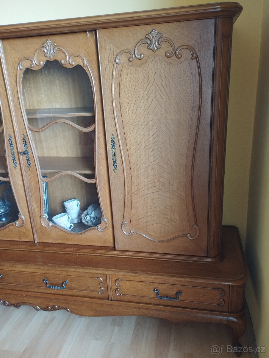 Starožitná obývací stěna - 3