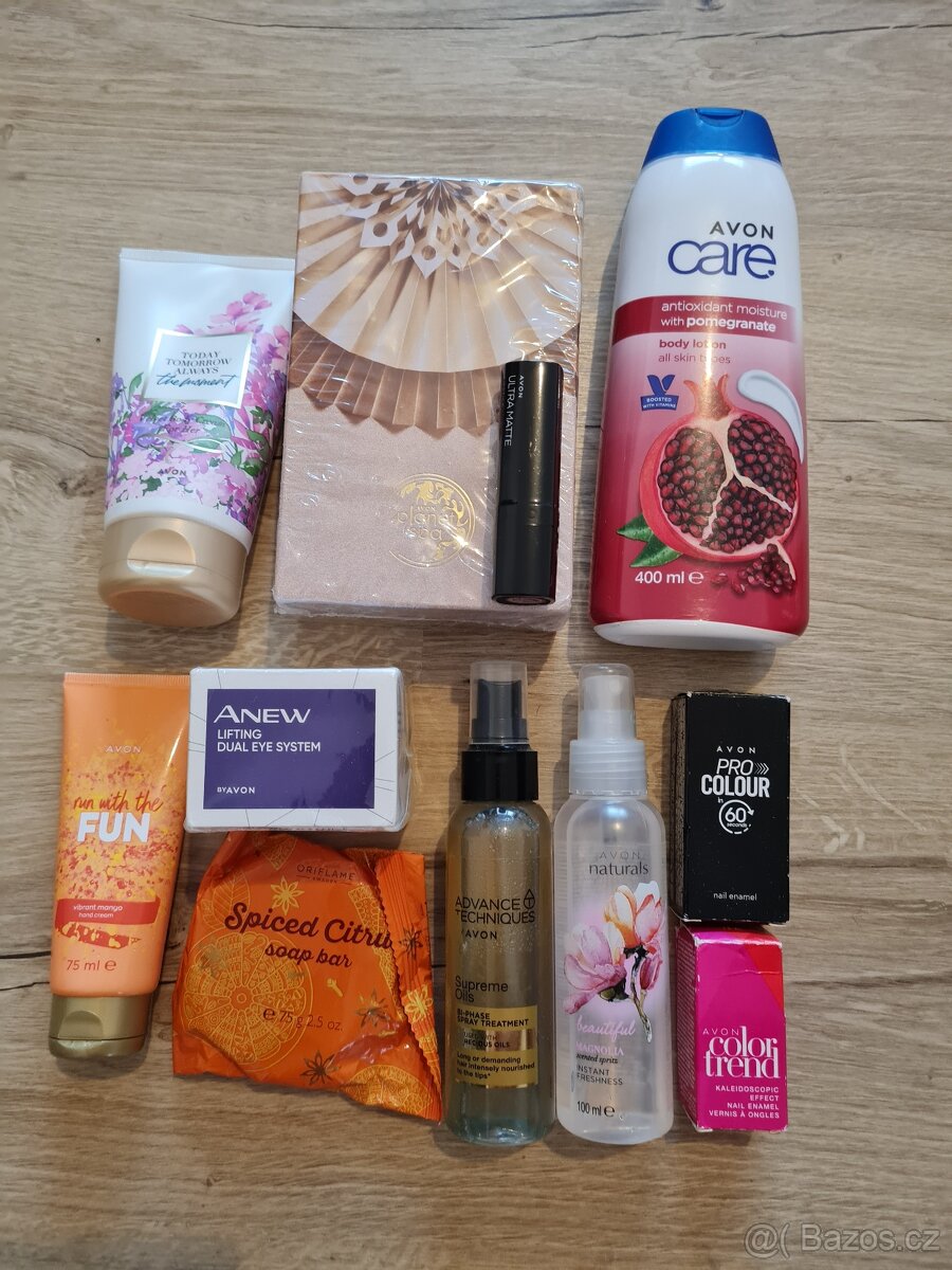 AVON set kosmetiky 9KS - 3