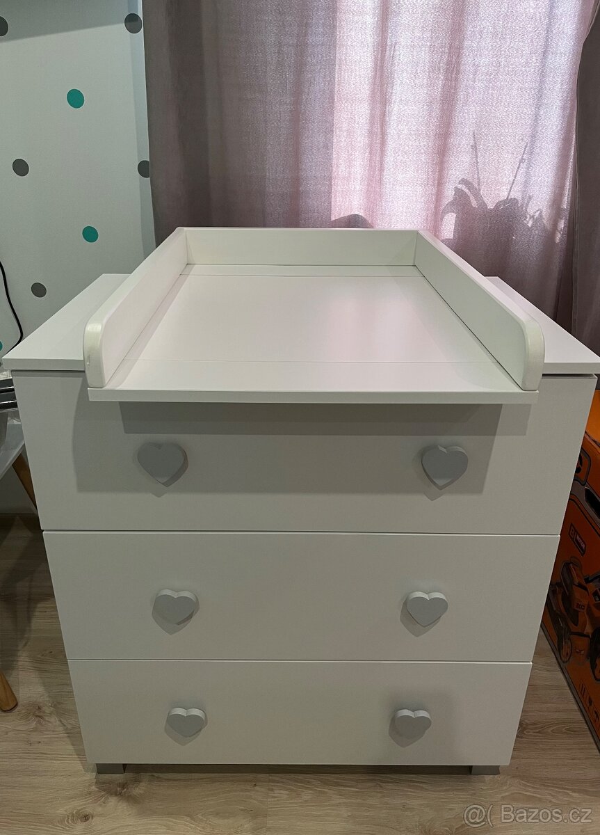 Prodám přebalovací komodu a postýlku (set) - 3