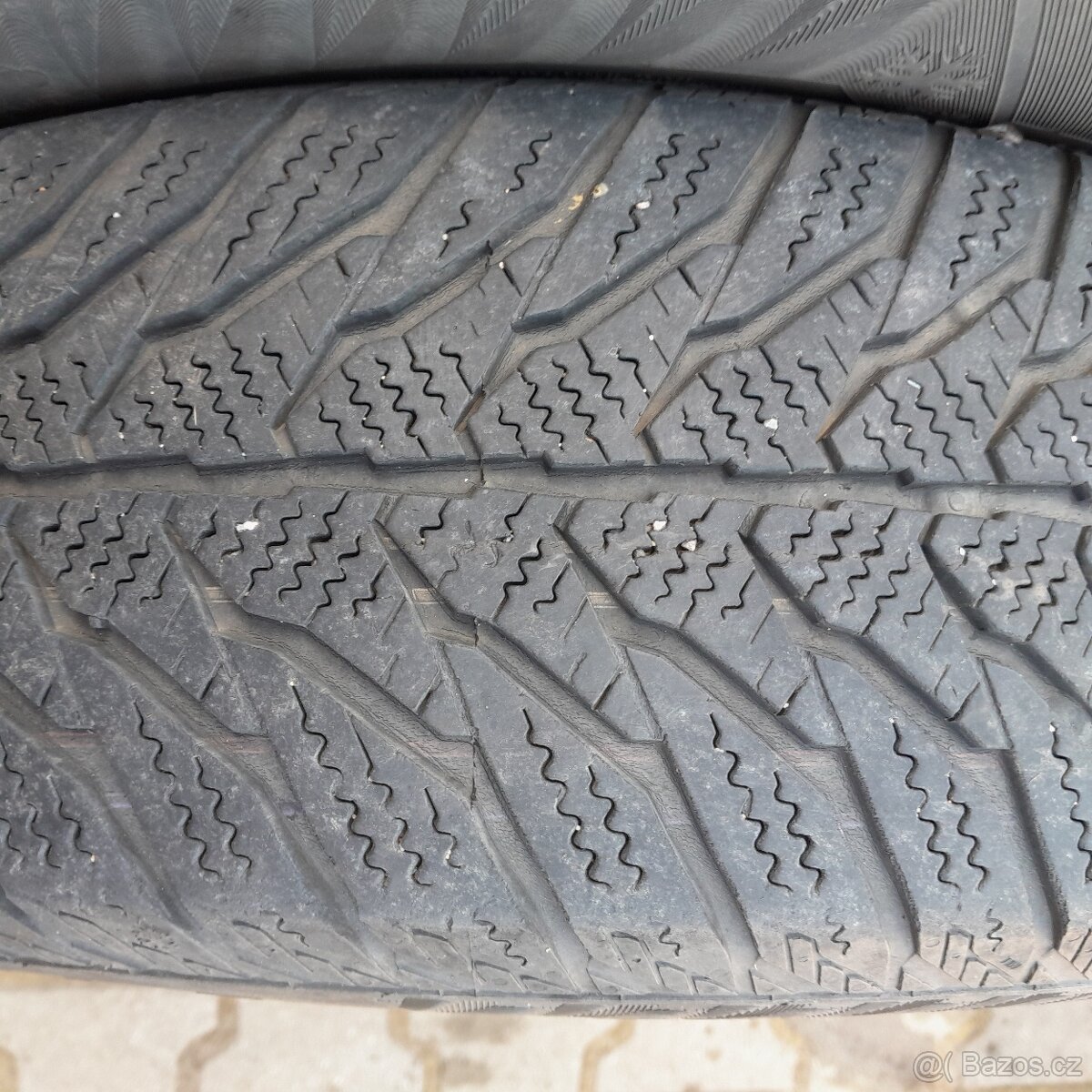 175/70R14 - 3