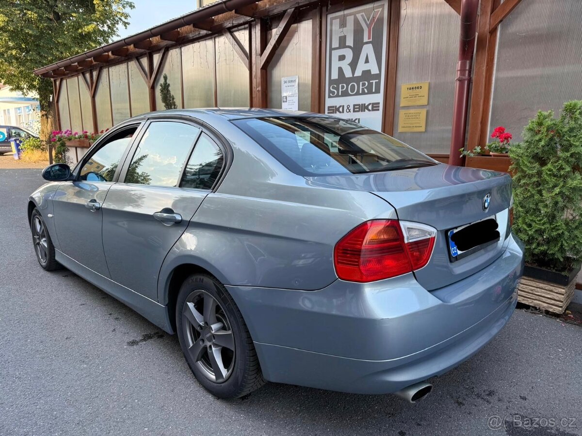 BMW 316i E90 - 3