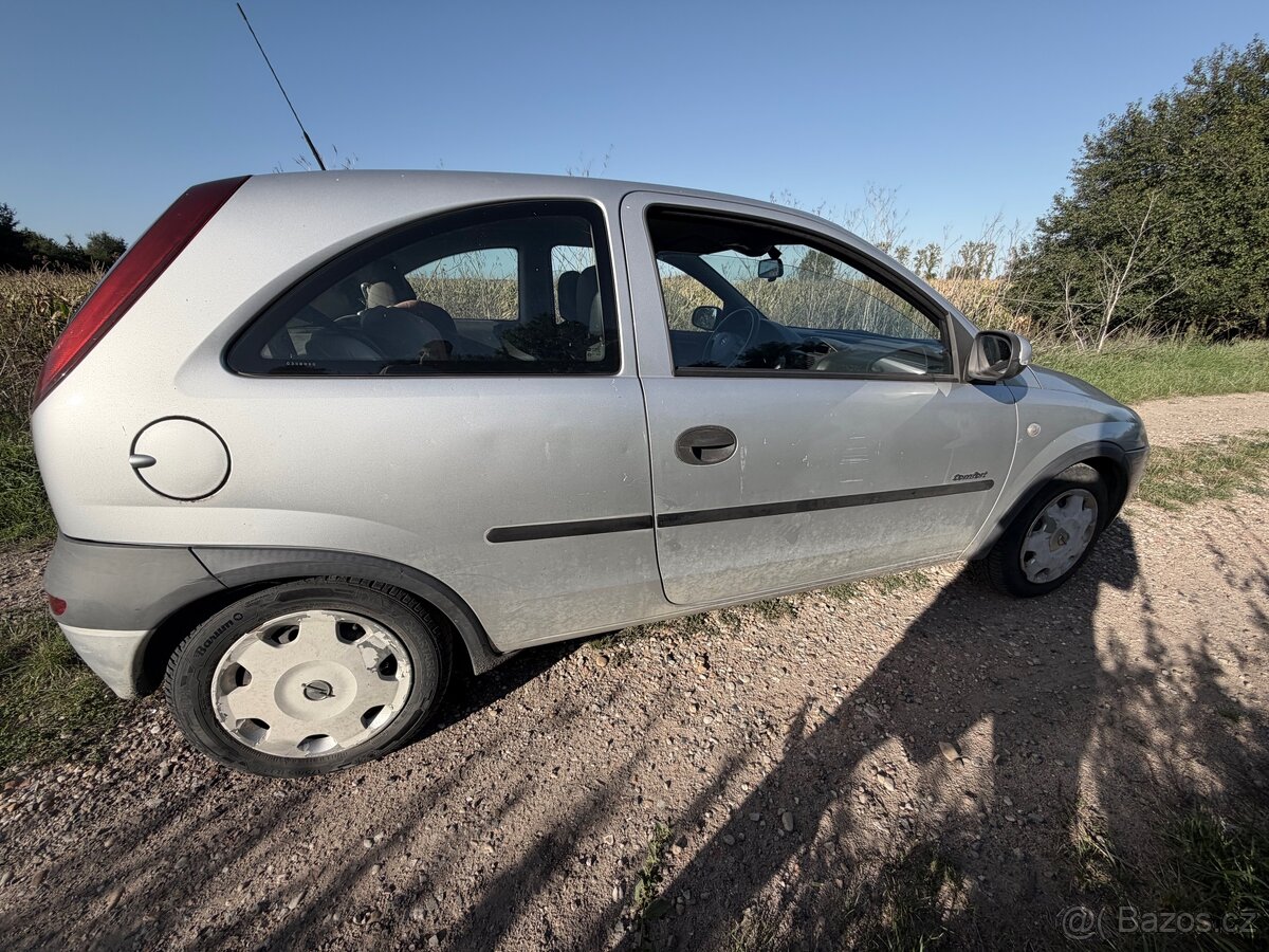 Opel Corsa 1.2 16V - 3