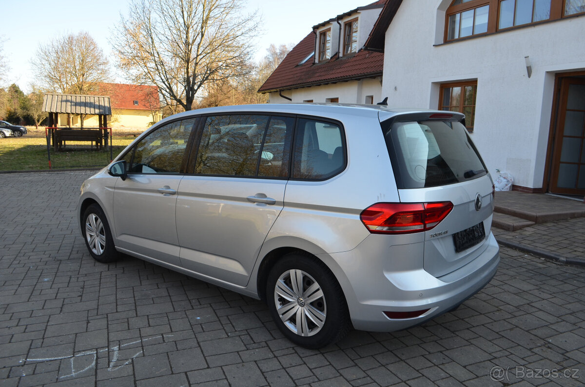 PRODÁM VW TOURAN 1.2TSI 7 MÍST 2016 FACELIFT - 3