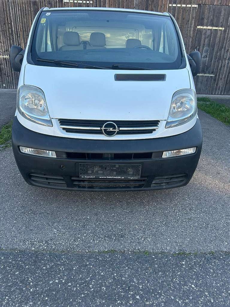 Opel vivaro 1.9 cdti 74kw rok 2005 9miestne - 3