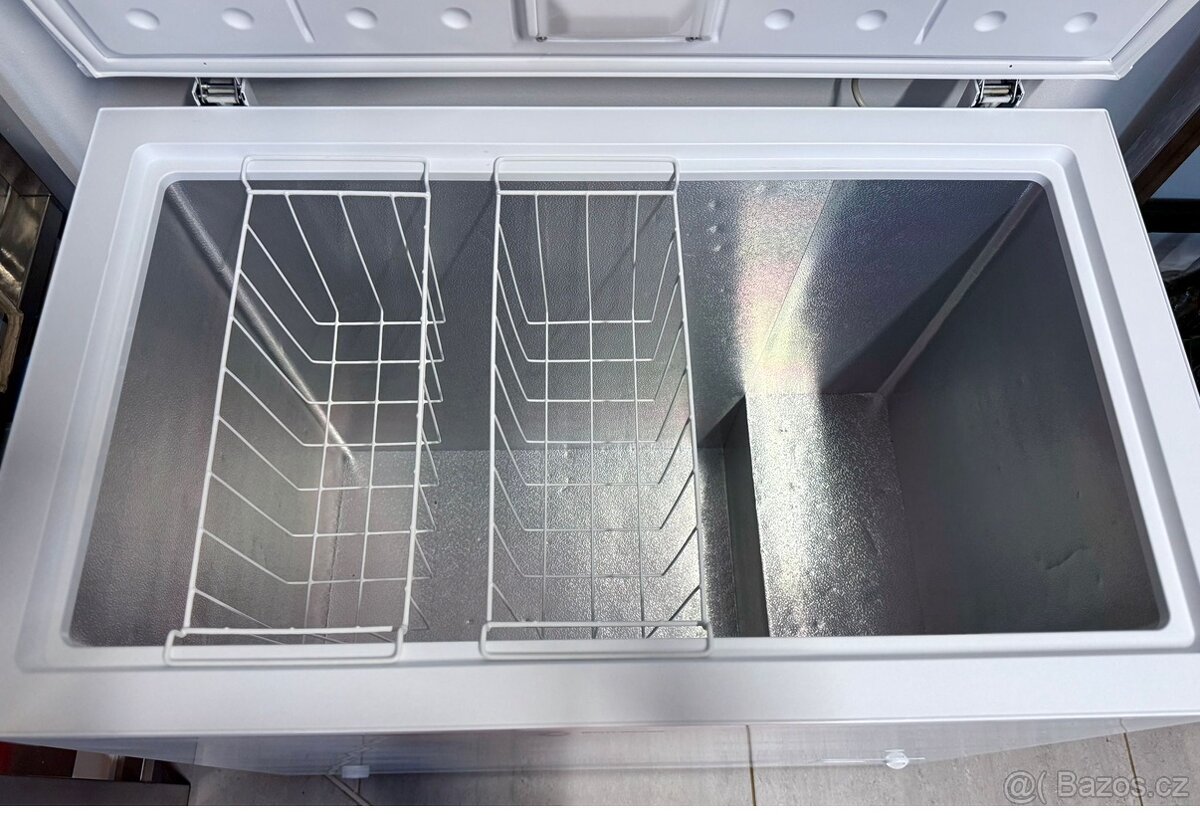 truhlicový mrazák Philco PCF 2491 - 3