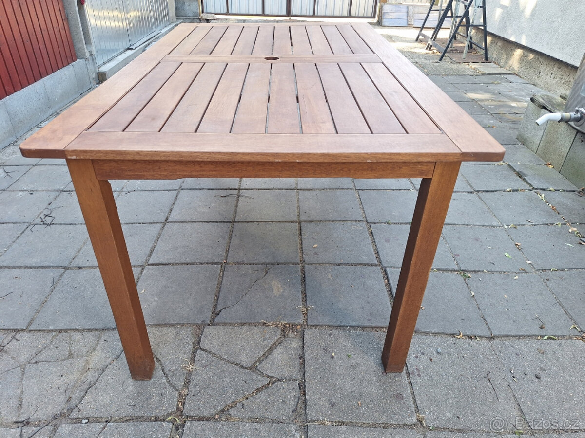 Zahradní stůl dřevěný - 3