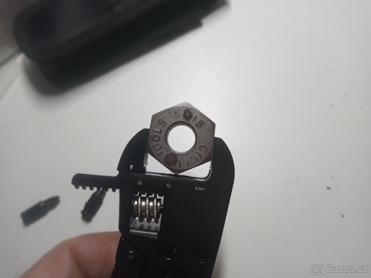 Multifunkční nůž, kleště, francouzký klíč do kapsy - 3