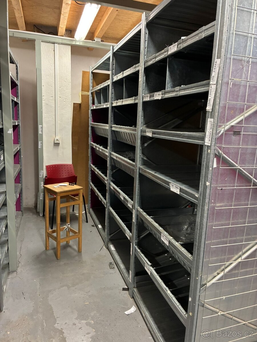 Kvalitní kovové regály - 3