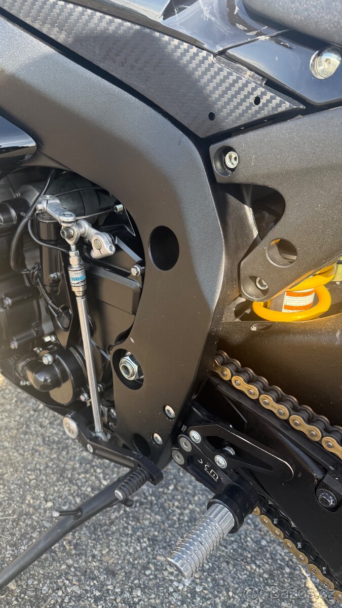 Suzuki GSXR 750 K9, po servisu - 3