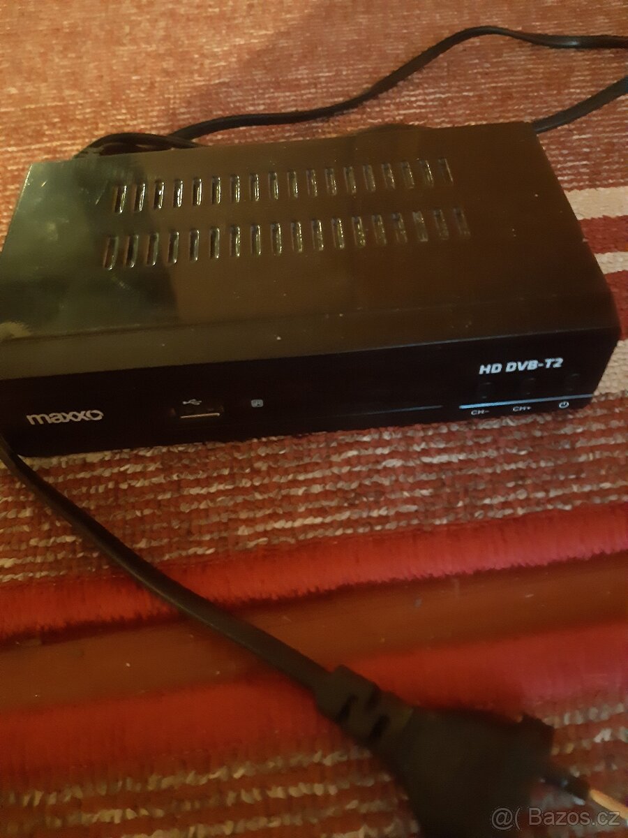 Modemy, settopbox, nabíječky, kabely různé - 3