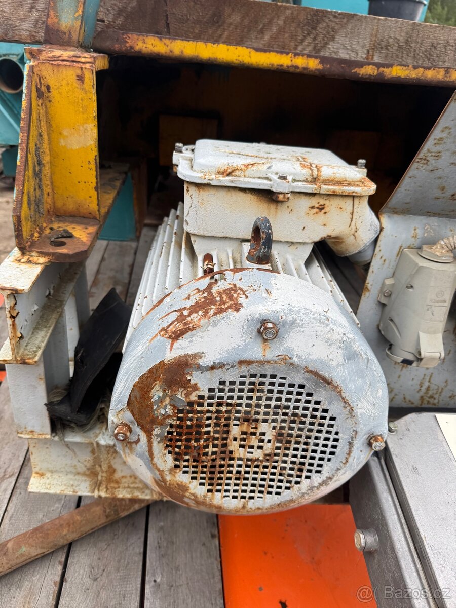 Elektromotor 22 /25 kw - 3