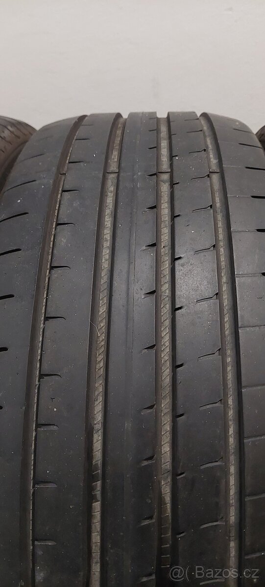 Letní pneu GOODYEAR EAGLE 235/45 R20 - 3
